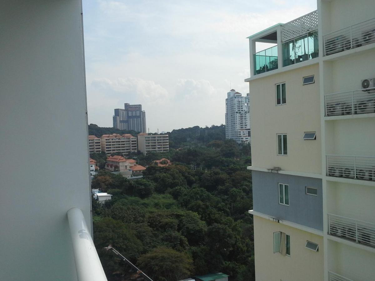 Cosy Beach View Apartments Pattaya Ngoại thất bức ảnh