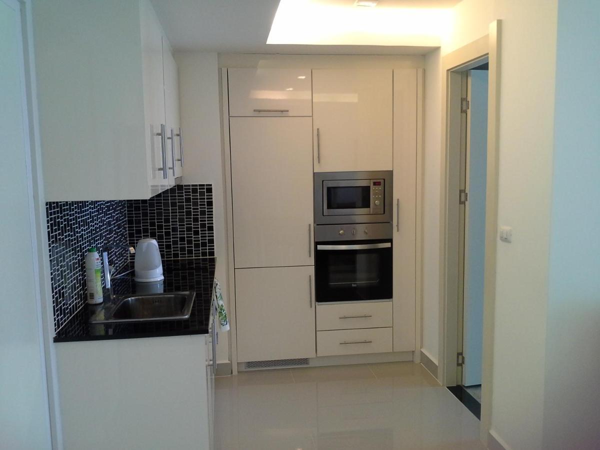 Cosy Beach View Apartments Pattaya Phòng bức ảnh